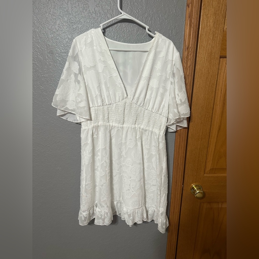 SHEIN White Floral Dress